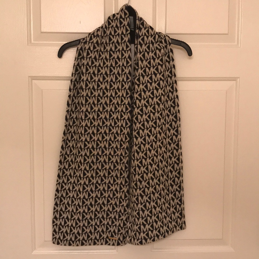 Michael Kors Scarf